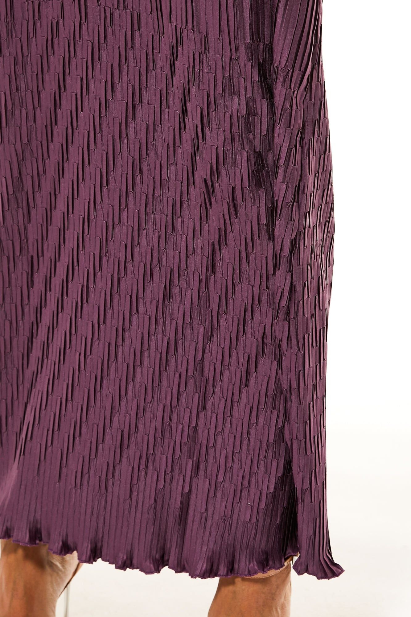 MOiSTREET Maroon Pleated  Under Dress