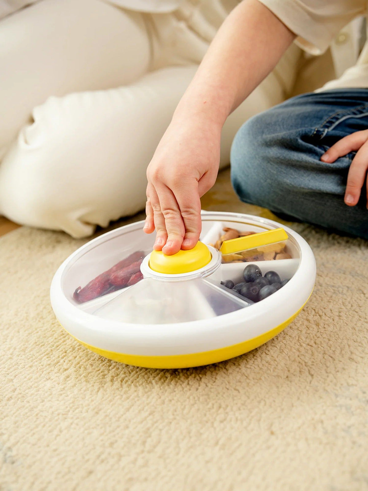 GoBe Large Snack Spinner Slide-Lemon Yellow