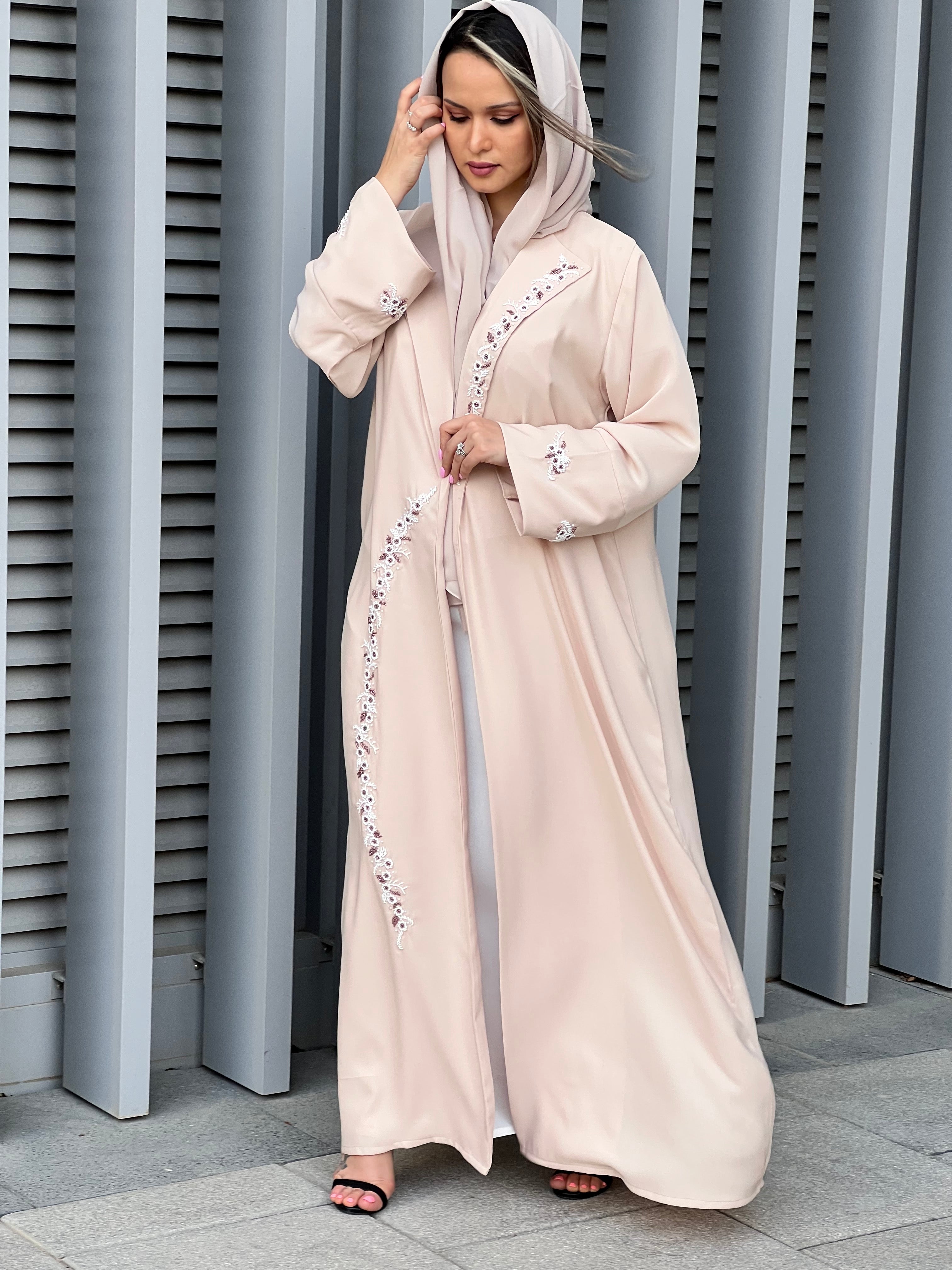 MOiSTREET Beige Korean Nada Embroidery Abaya
