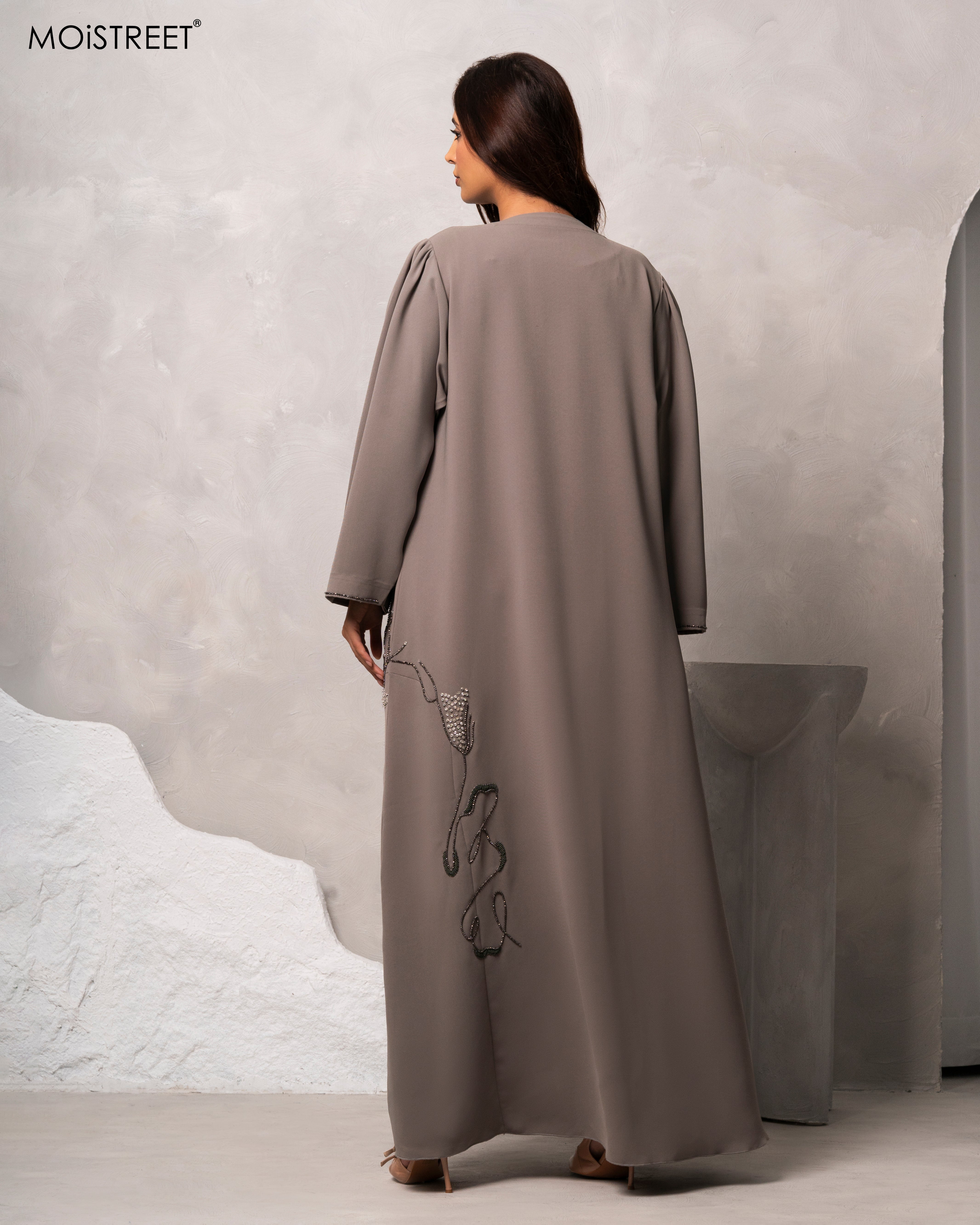 MOiSTREET Handmade Barbie Crepe Abaya