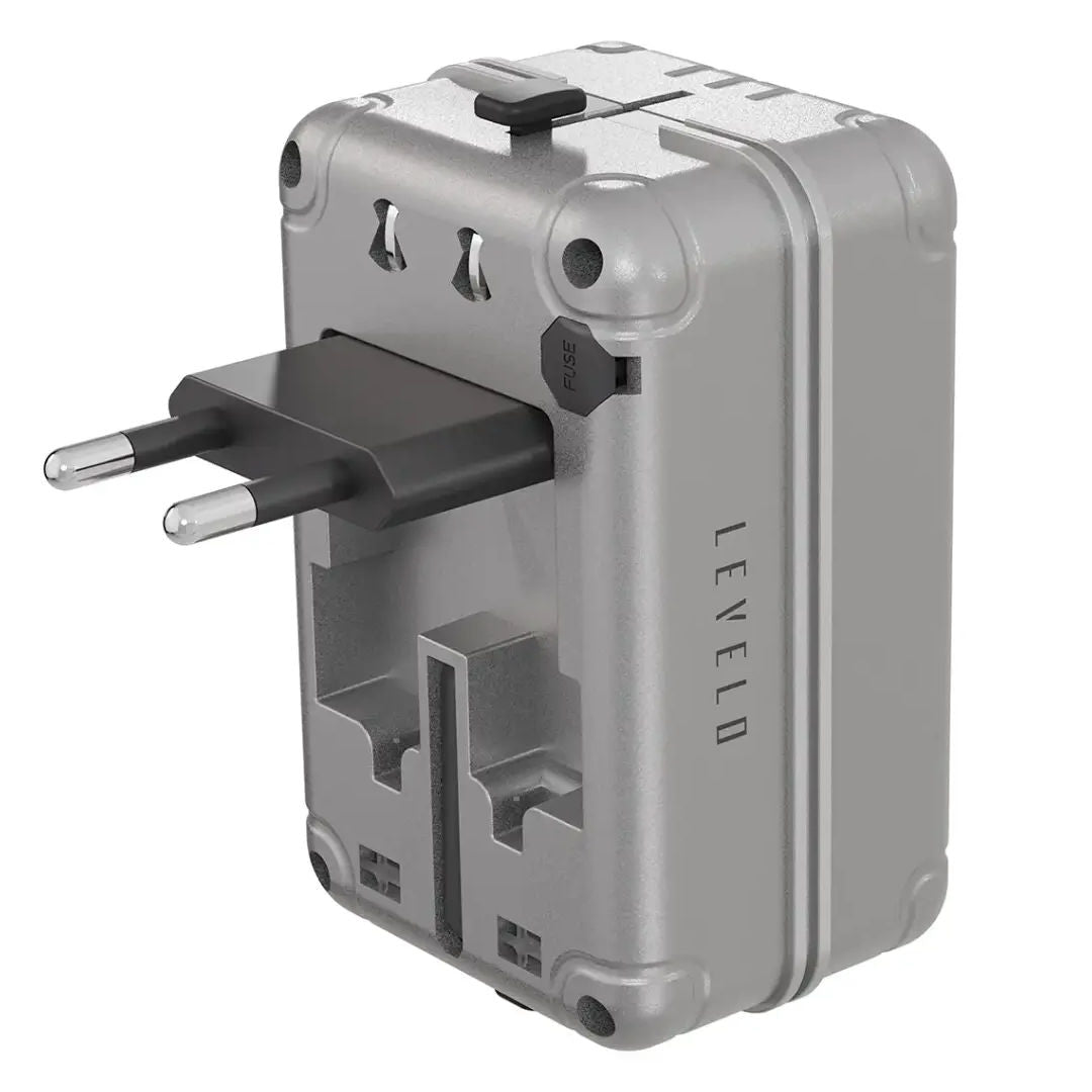 Levelo Roamiversal 2400W Luggage Design Travel Adapter, Aluminum Silver