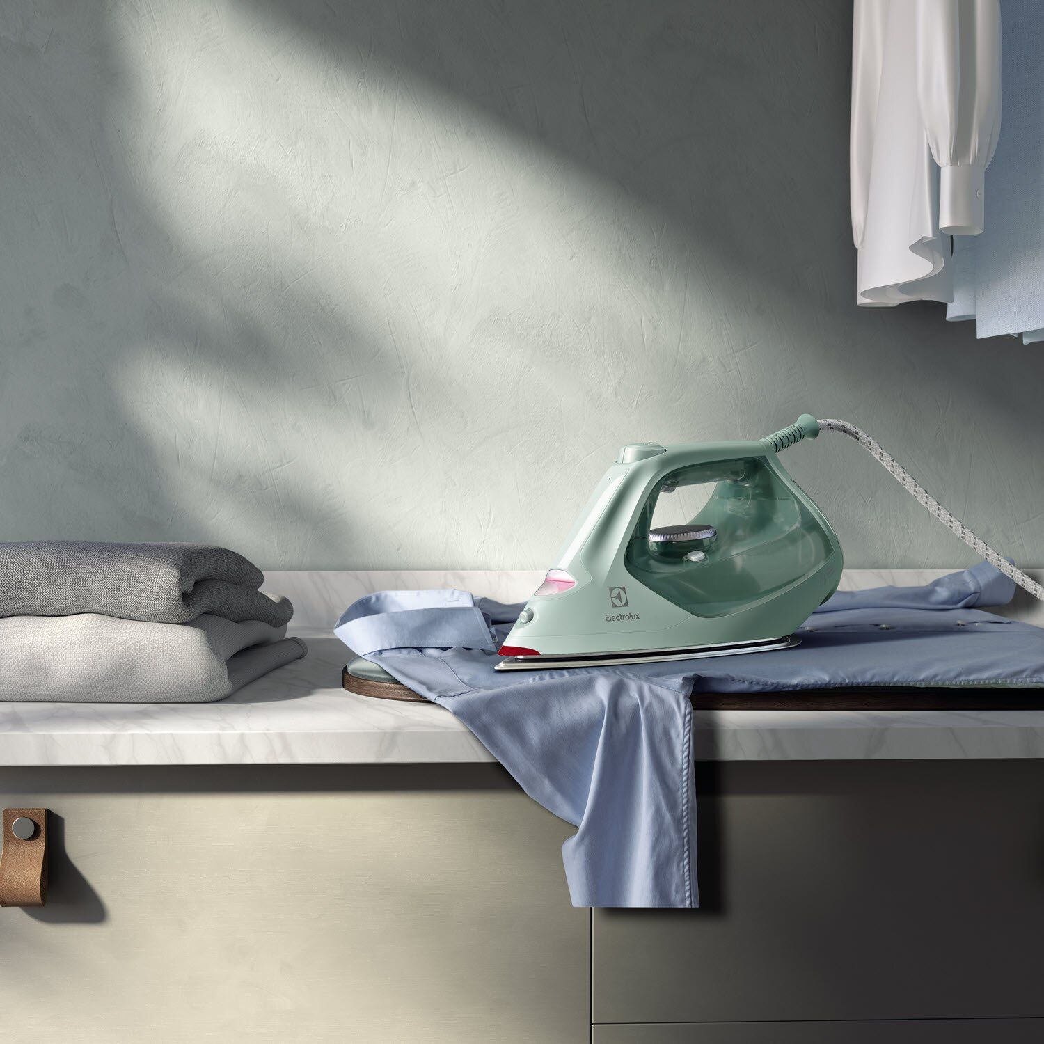 Electrolux Refine 700 Steam Iron 2300W, Linen Green, E7SI1-82LG
