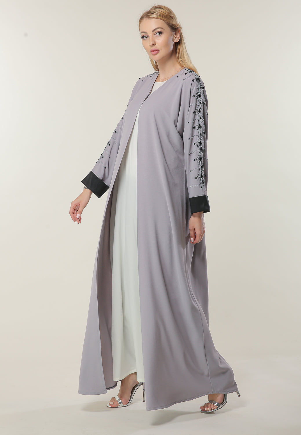 MOiSTREET Lavender abaya with Embellishment