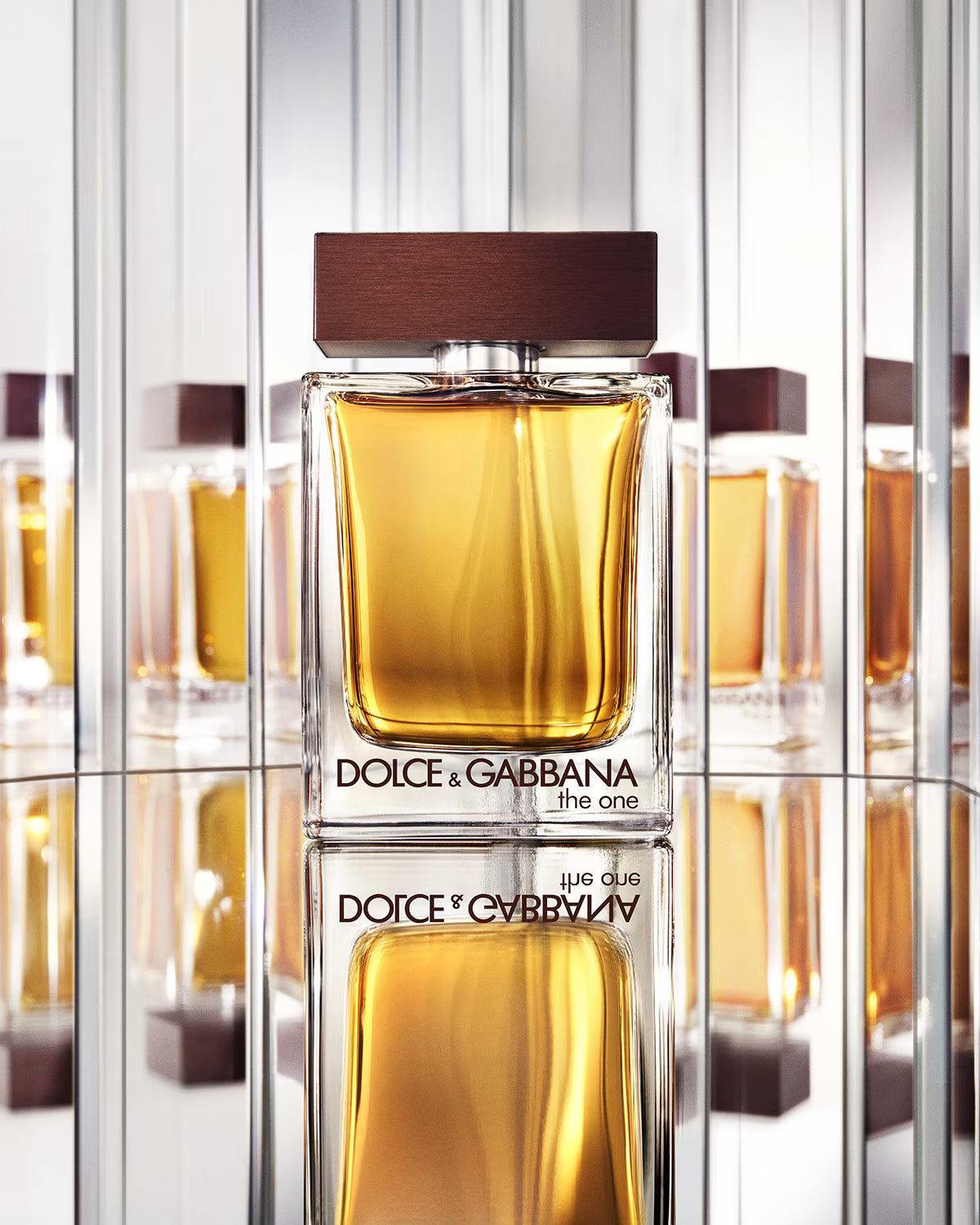 عطر "ذا وان فور مين"