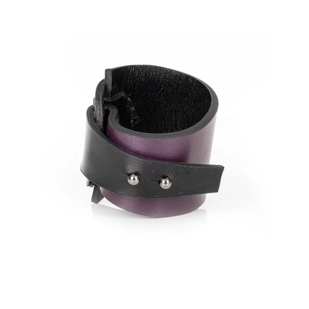 The Dark Black & Deep Plum Leather Wrap Bracelet Sculpted Ring
