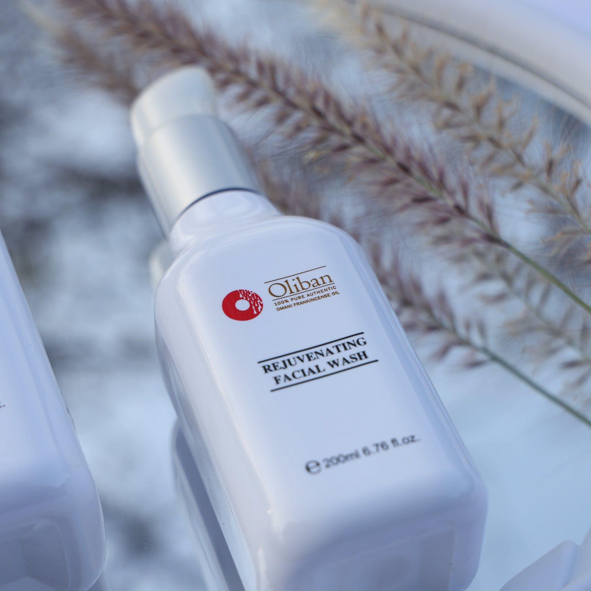 REJUVENATING FACIAL WASH