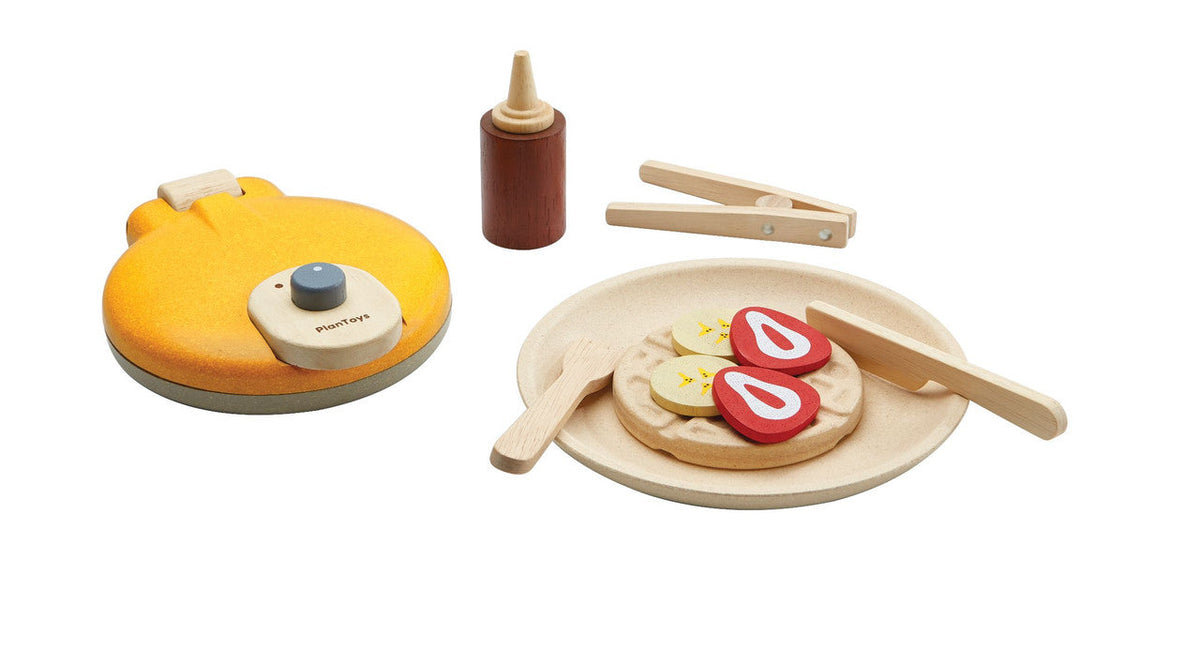 مجموعة «وافل» من PlanToys — مجموعة أطعمة خشبية للعب التخيلي