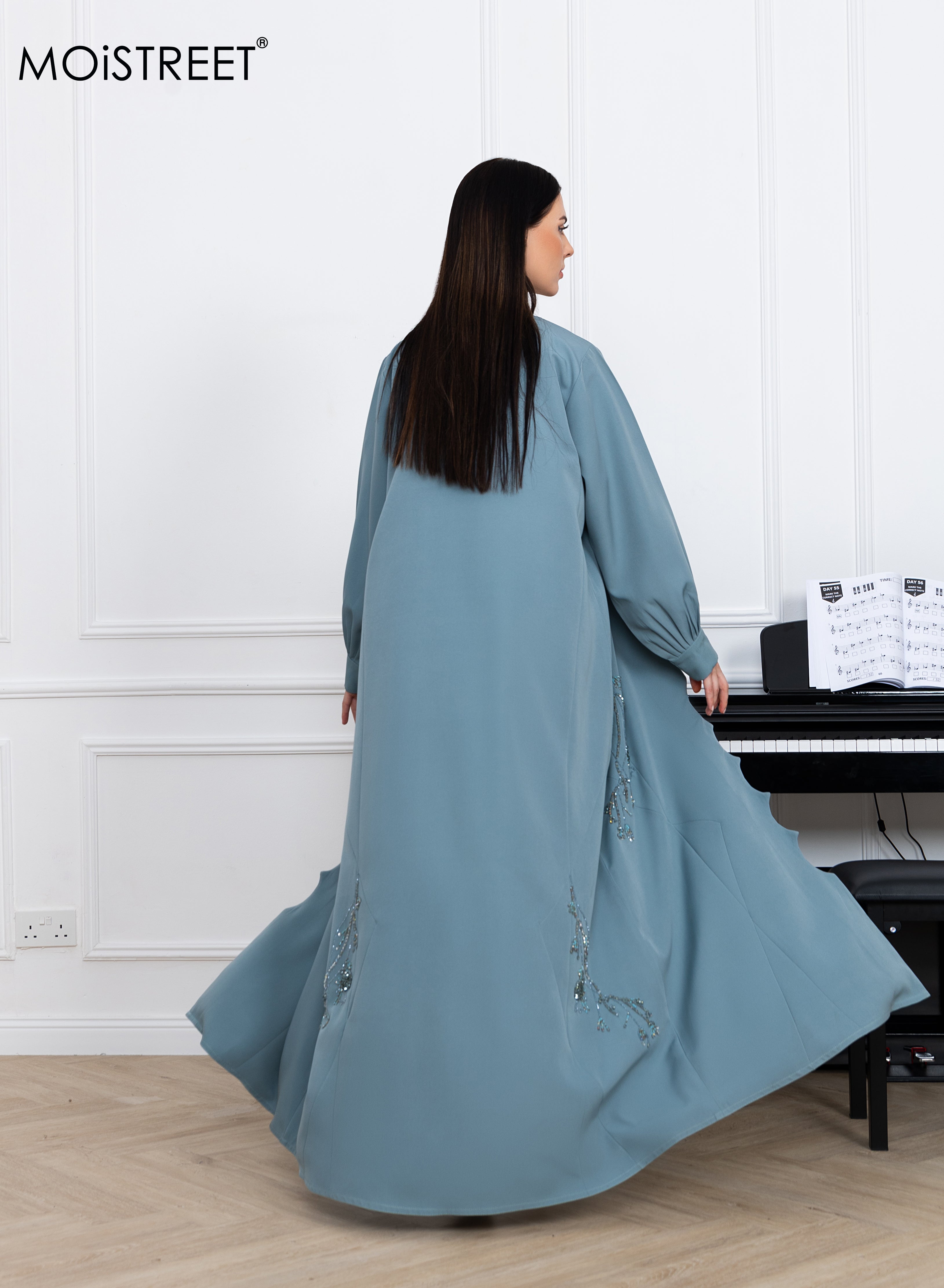 MOiSTREET Barbie Crepe Embroidery Abaya