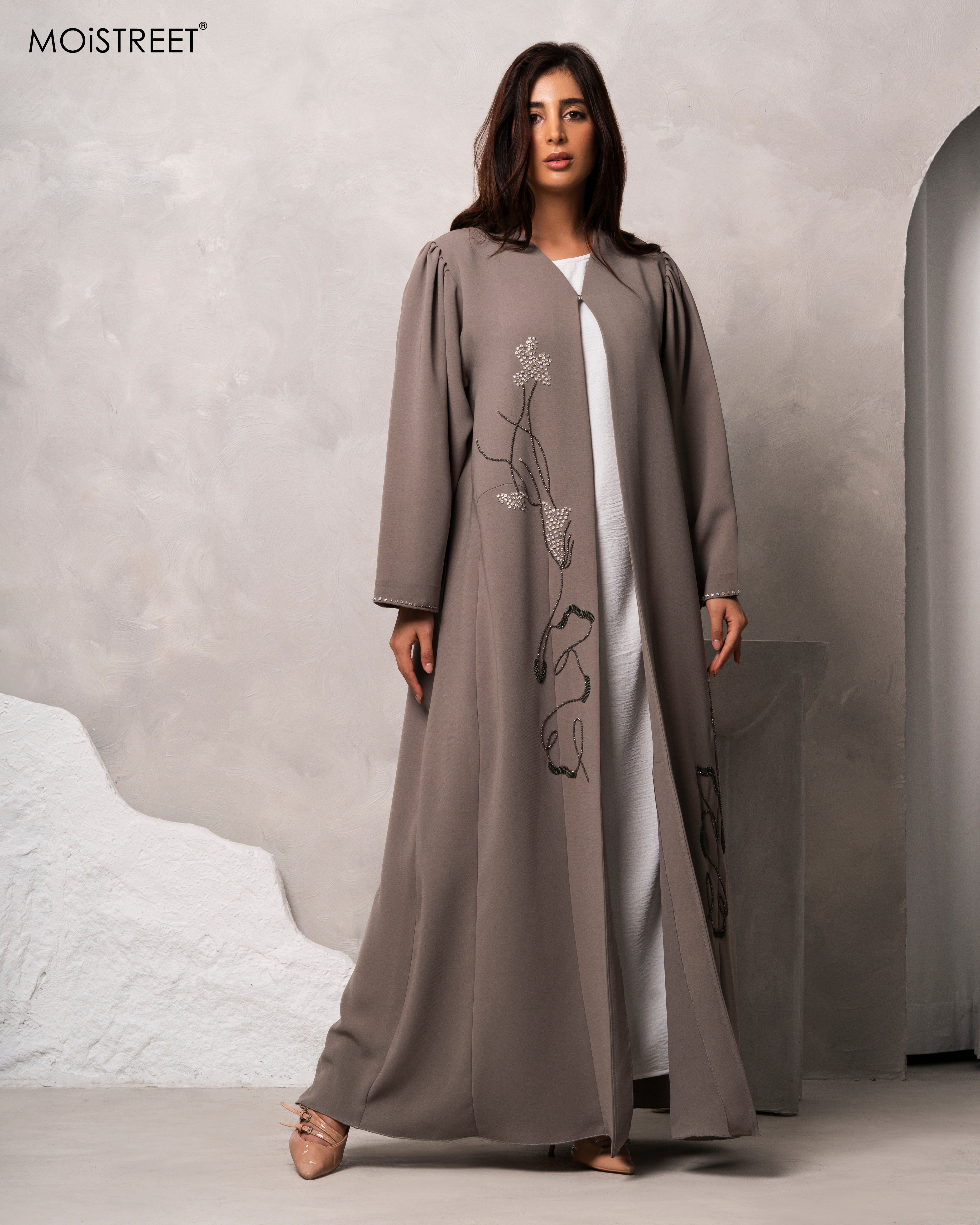 MOiSTREET Handmade Barbie Crepe Abaya
