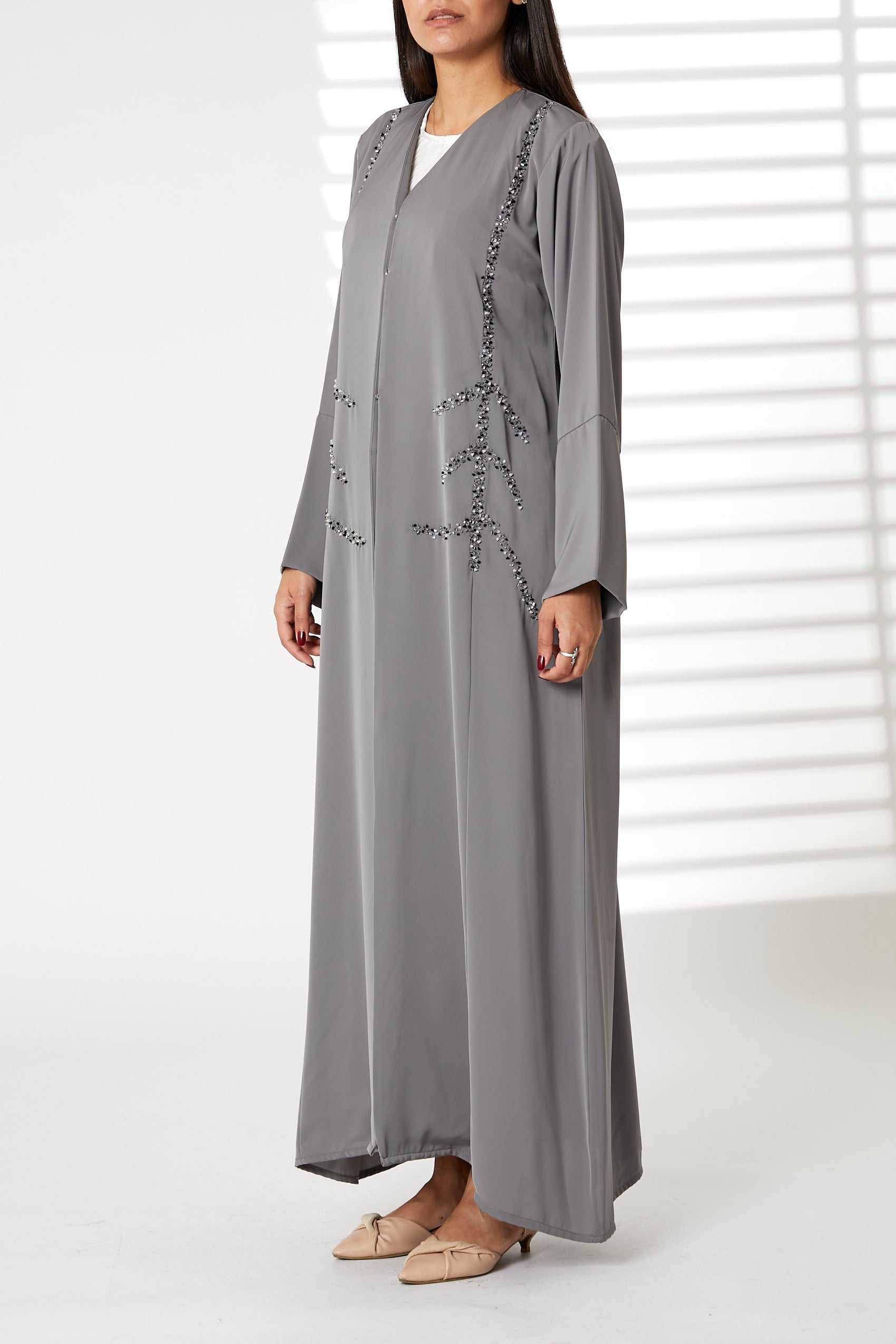 MOiSTREET Grey Nida Open Front Embroidered Abaya