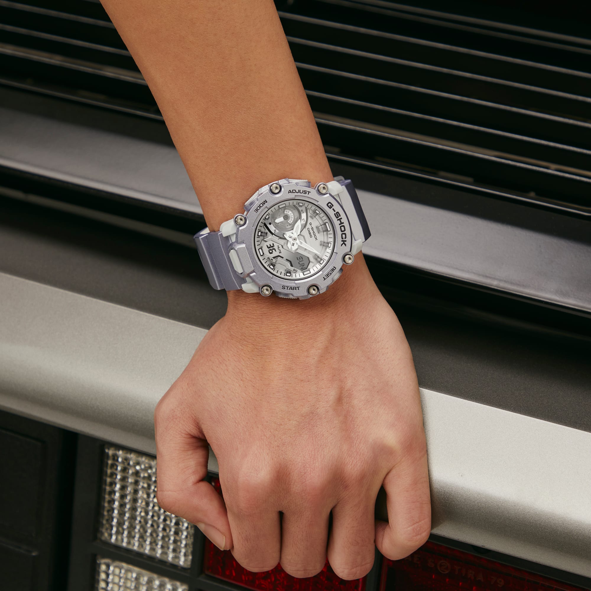 Casio G-Shock Analog-Digital Men's, 2200 Series Watch