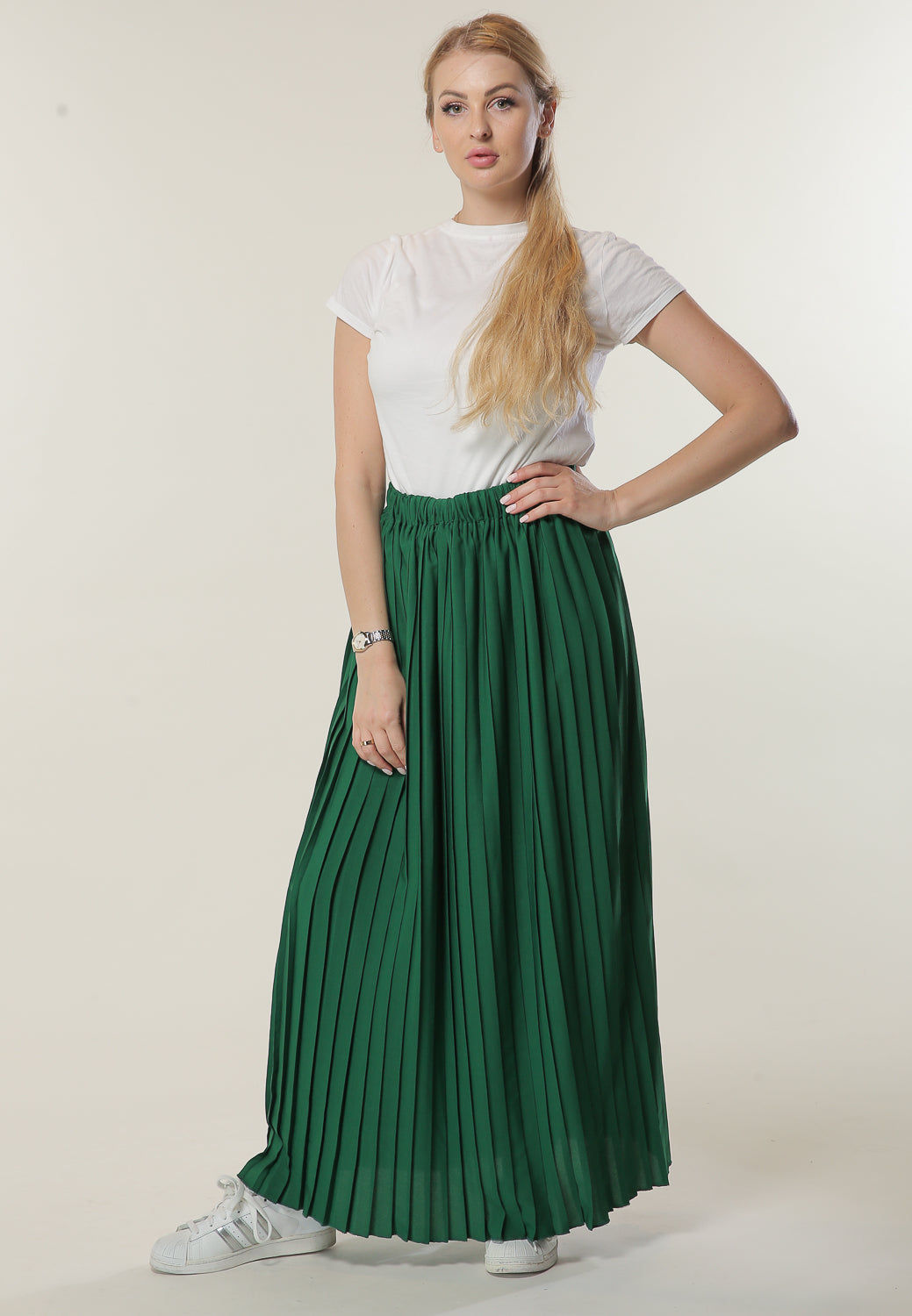 MOiSTREET Long Pleated Green Skirt