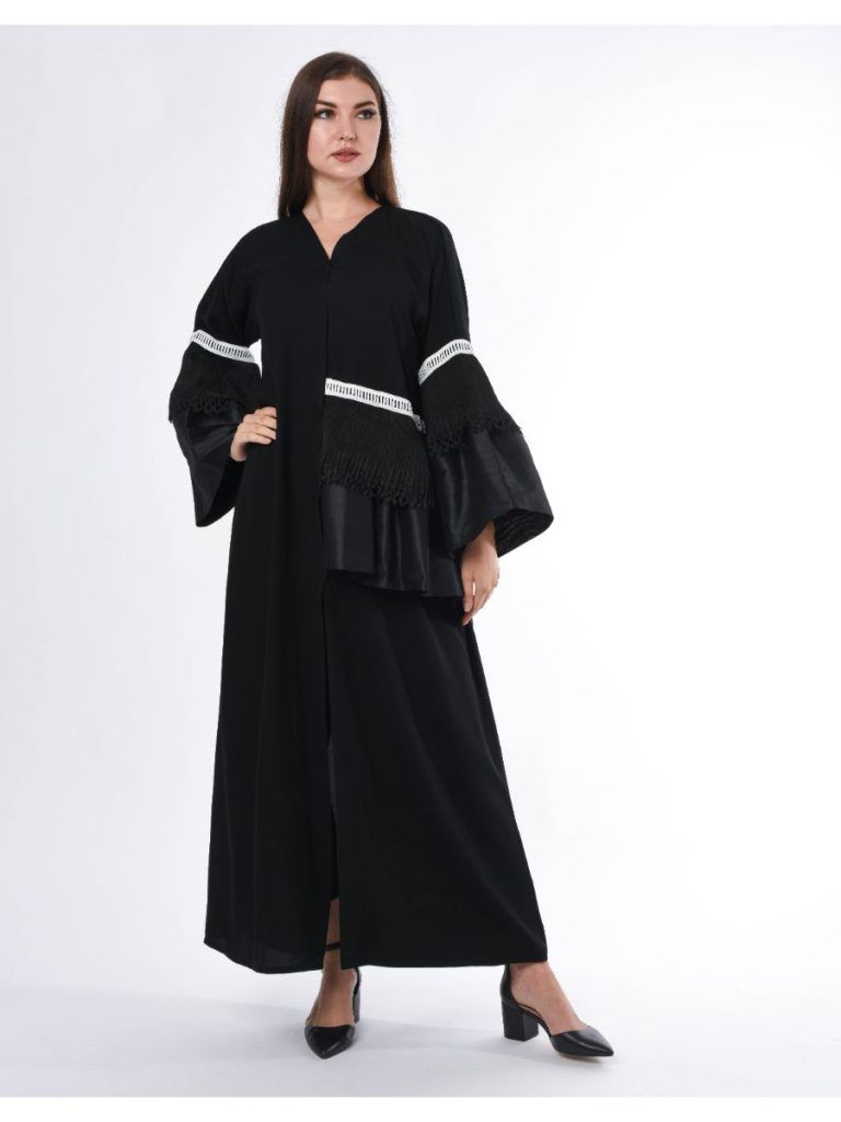 MOiSTREET Black Abaya with Lace Detailing