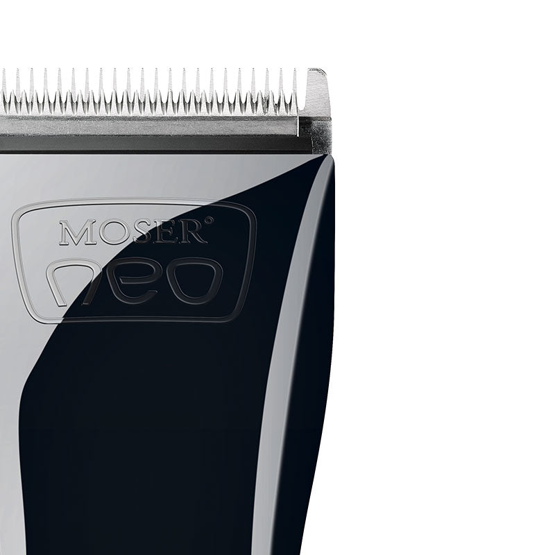 Moser 1886-0151 Neo Proffessional Cord/Cordless Hair Clipper Black