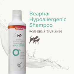 Beaphar Sensitive Skincare Hypoallergenic Shampoo for Cats and Dogs