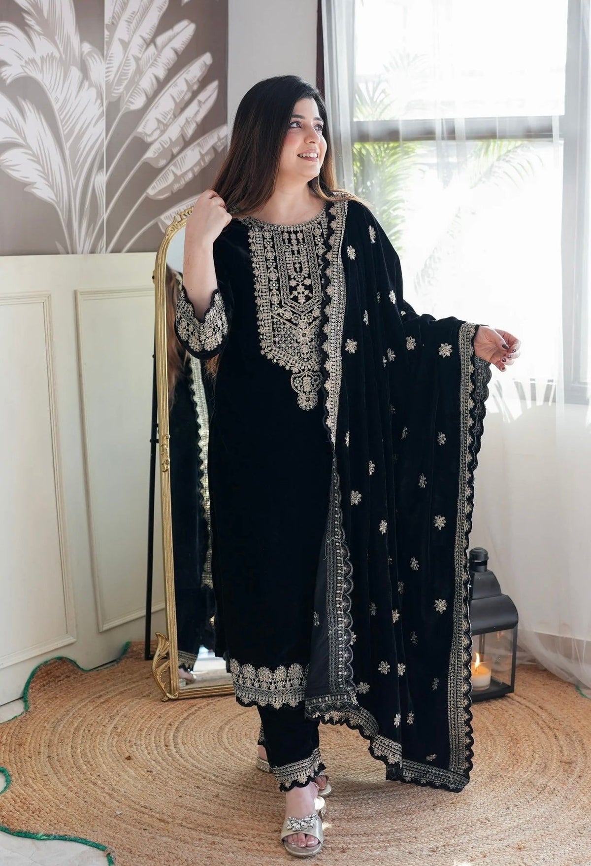 Fab Zone Designer Party Wear Look Velvet Top -Pent And Dupatta