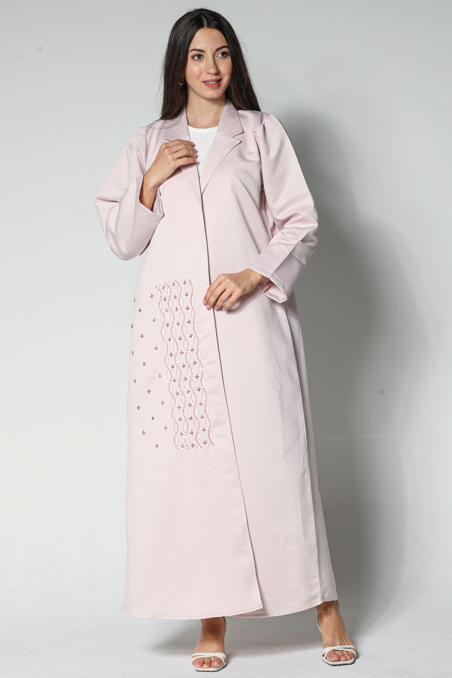 MOiSTREET Pink Abaya With Front Embellished Panel