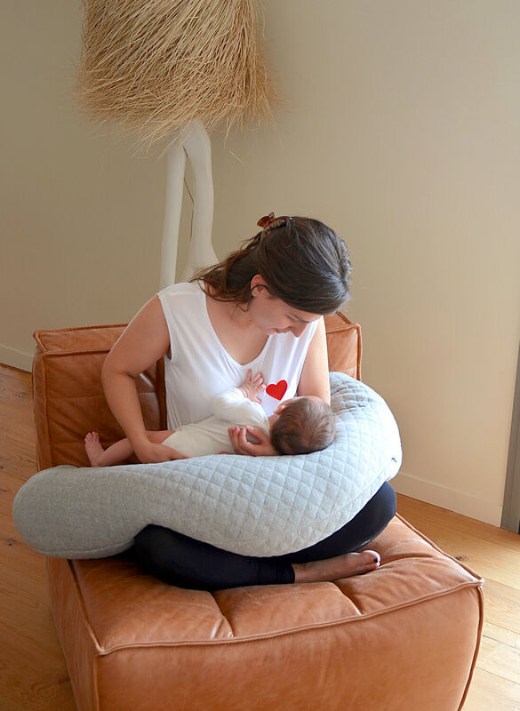 Béaba Big Flopsy™ Fleur de coton® Heather Grey Multi-Function Pillow
