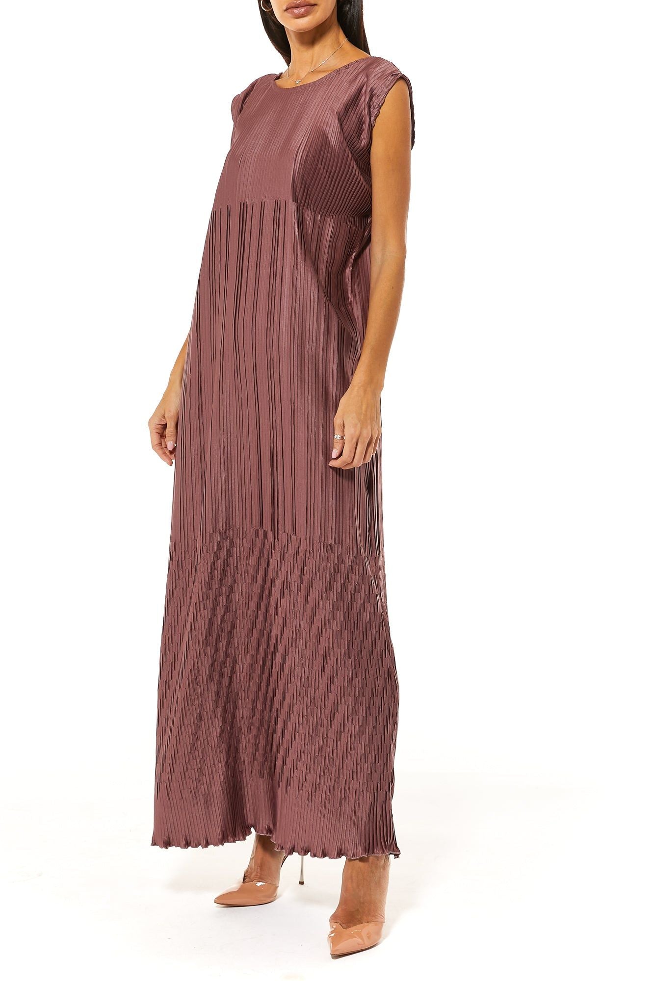 MOiSTREET Brown Pleated Under Dress