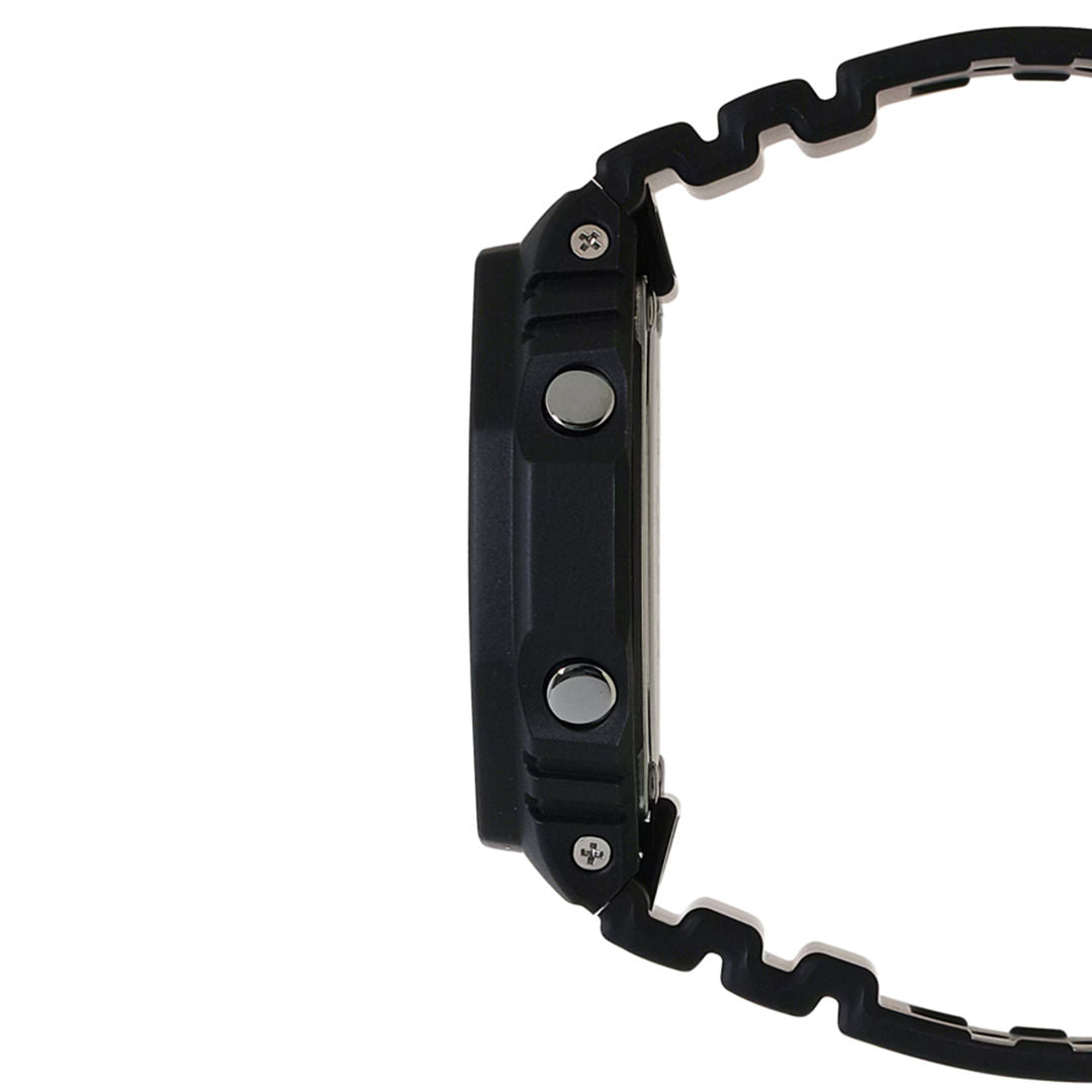 ساعة كاسيو G-SHOCK GA-B2100 ذات الشاشة التناظرية والرقمية