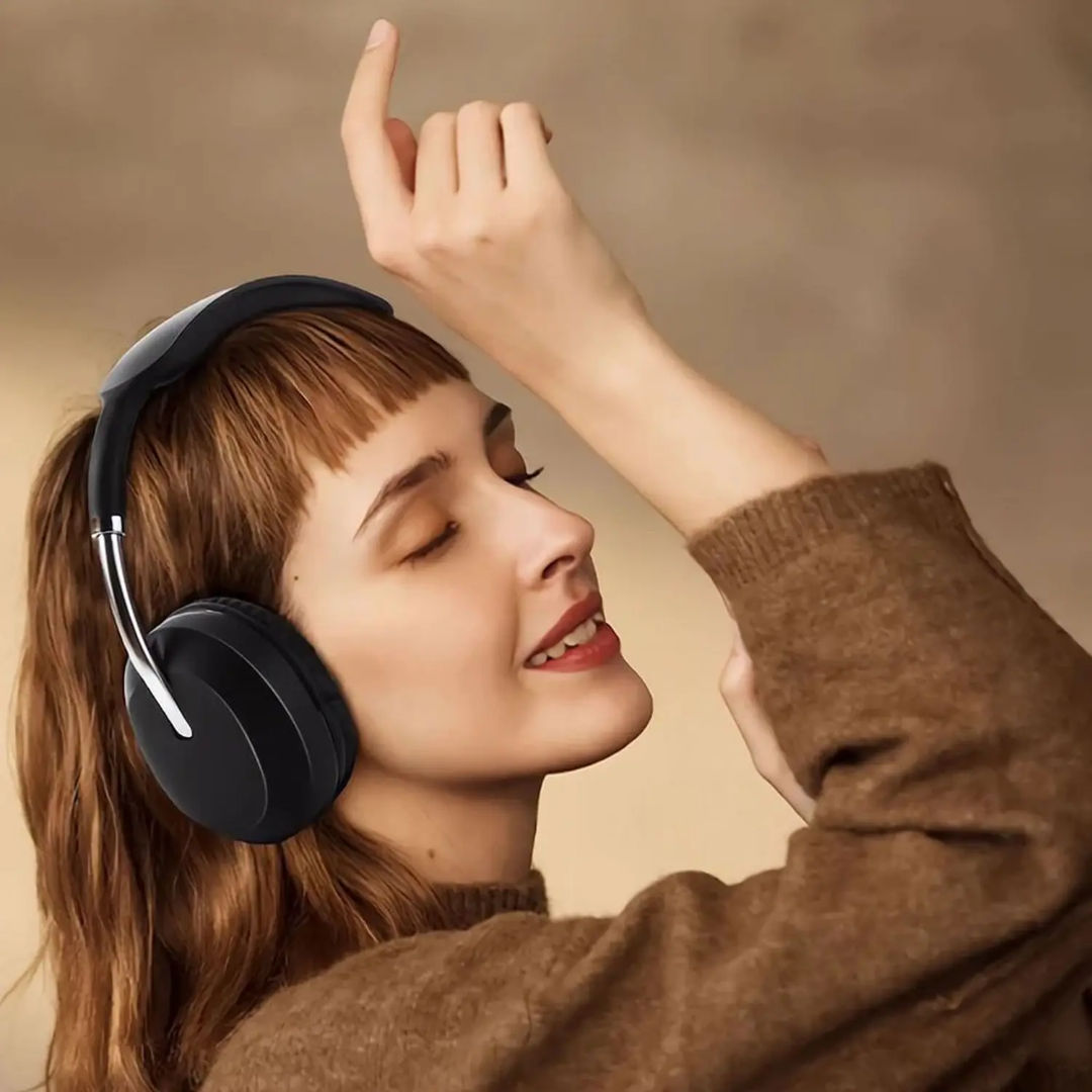 Pawa Thunk Over-Ear Wireless Stereo Headphone, Black