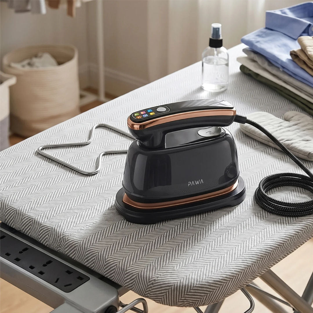 Pawa GoSteam Electric Steam Iron With TFT Display 1200W, Gray