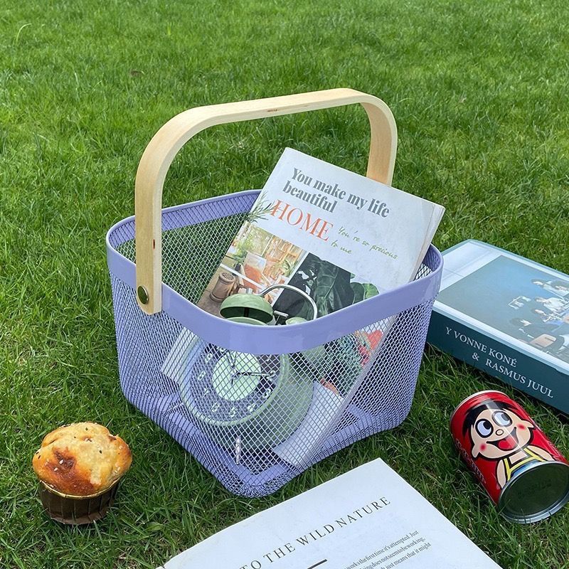 Metal Mesh Storage Basket with Wooden Handles (Square) (white)