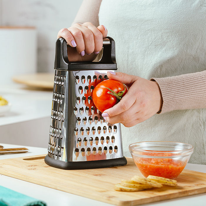 NAVA Misty Stainless Steel Grater, 22cm