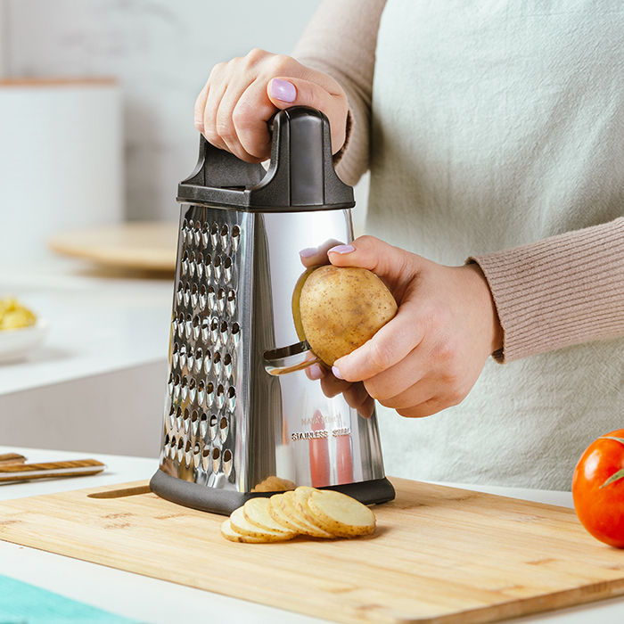 NAVA Misty Stainless Steel Grater, 22cm