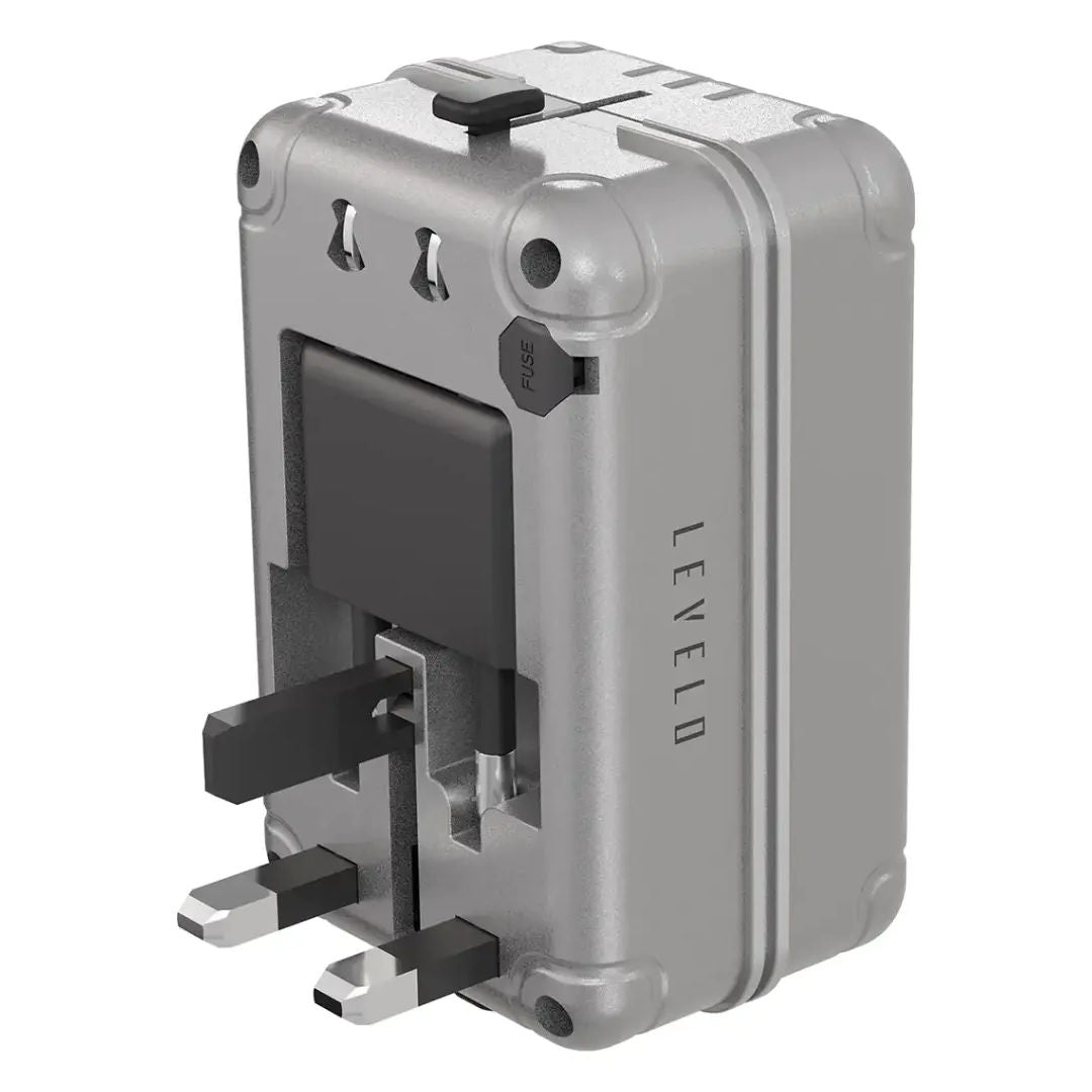 Levelo Roamiversal 2400W Luggage Design Travel Adapter, Aluminum Silver
