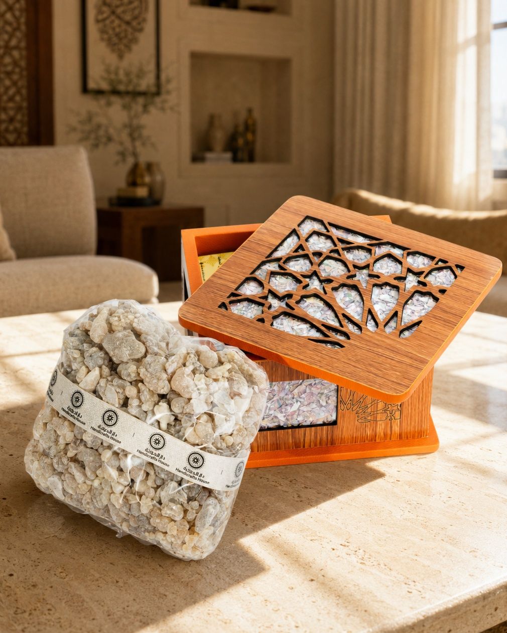 Frankincense in Small Wooden Box (SM), Assorted Colors