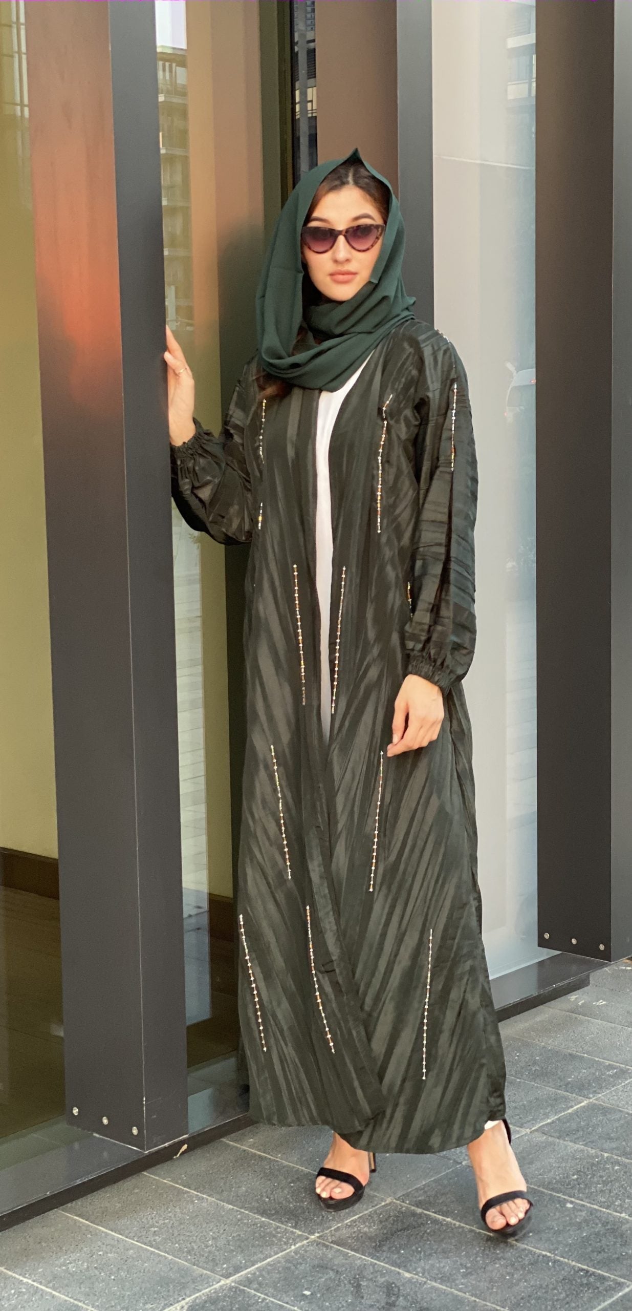 MOiSTREET Green Pleated Taffeta Abaya
