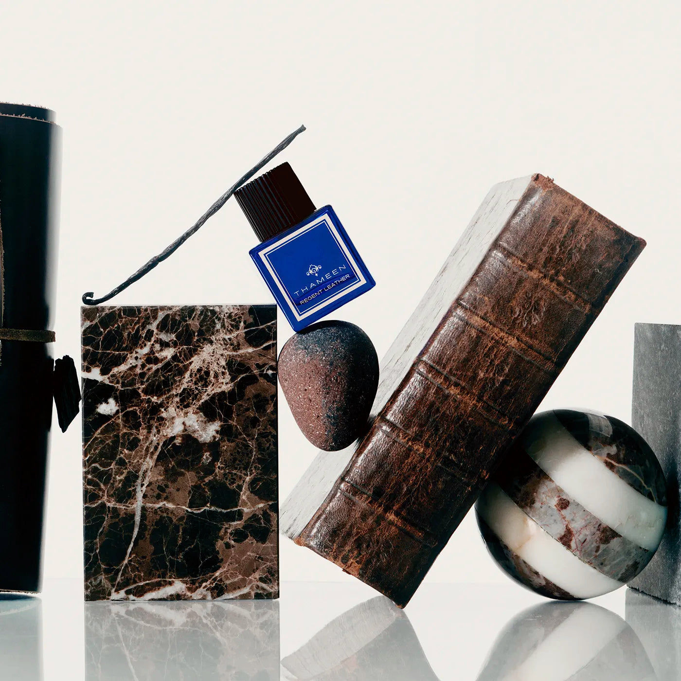 ريجنت ليذر إكسترايت دي بارفان