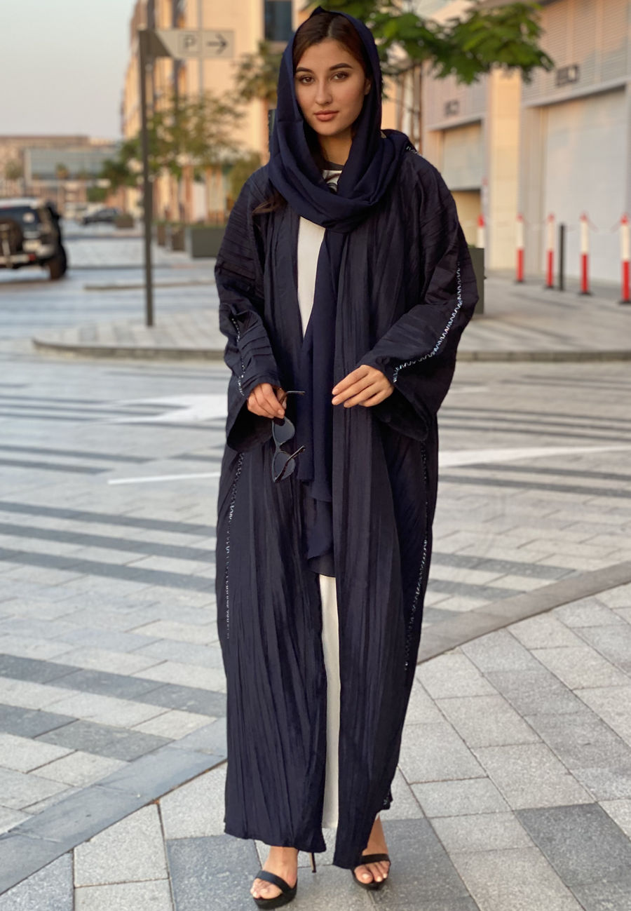 MOiSTREET Navy Pleated Abaya