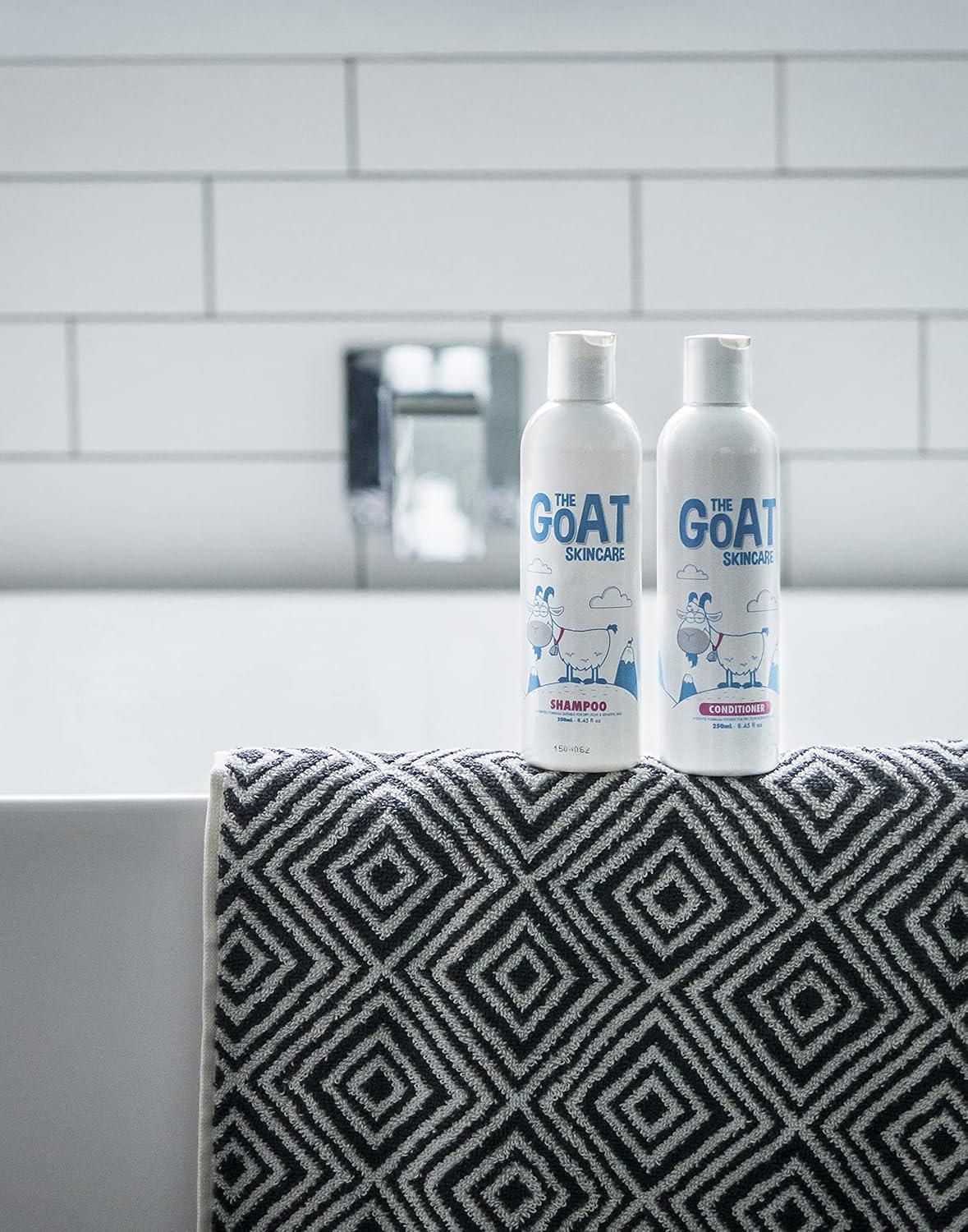 شامبو العناية بالبشرة من Goat 500 مل