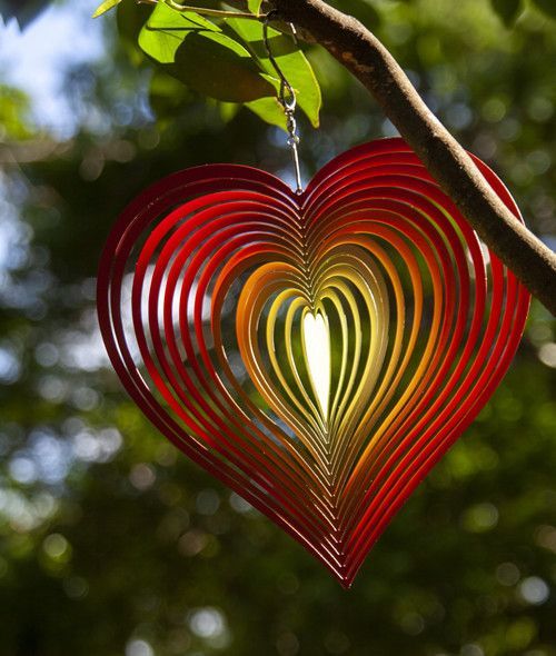3D Stainless Steel Wind Chimes Heart Shaped Metal Wind Bell Windmills Ornaments