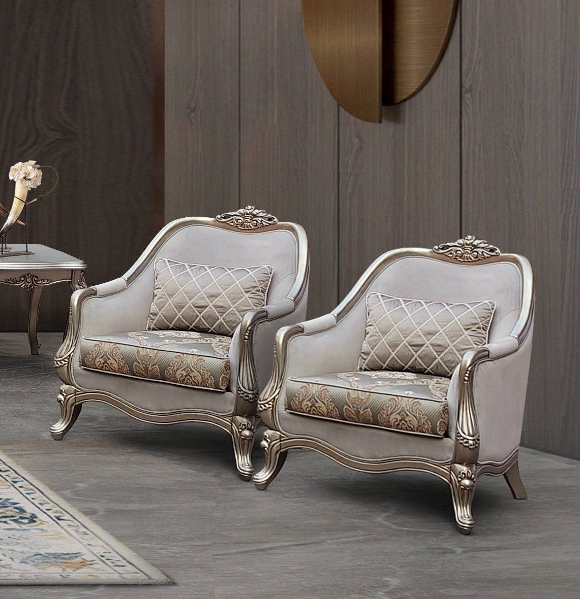 Victorian-Style Living Room Chair #G-923