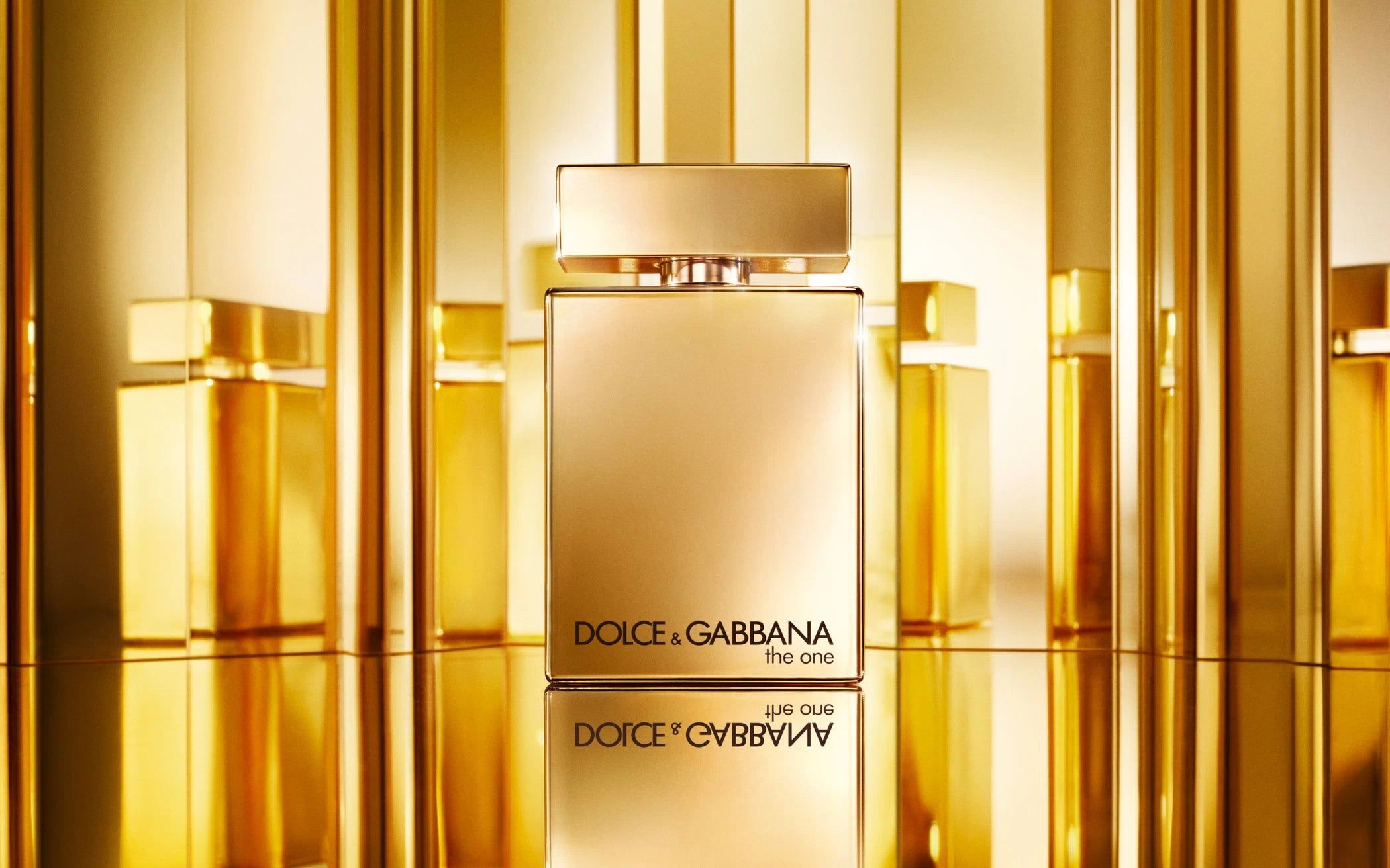 عطر "ذا وان فور مين" الذهبي المكثف