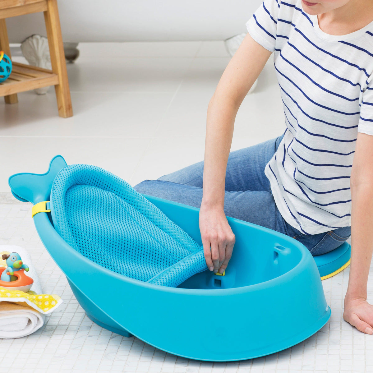 SkipHop - Moby Smart Sling 3-Stage Tub - Blue