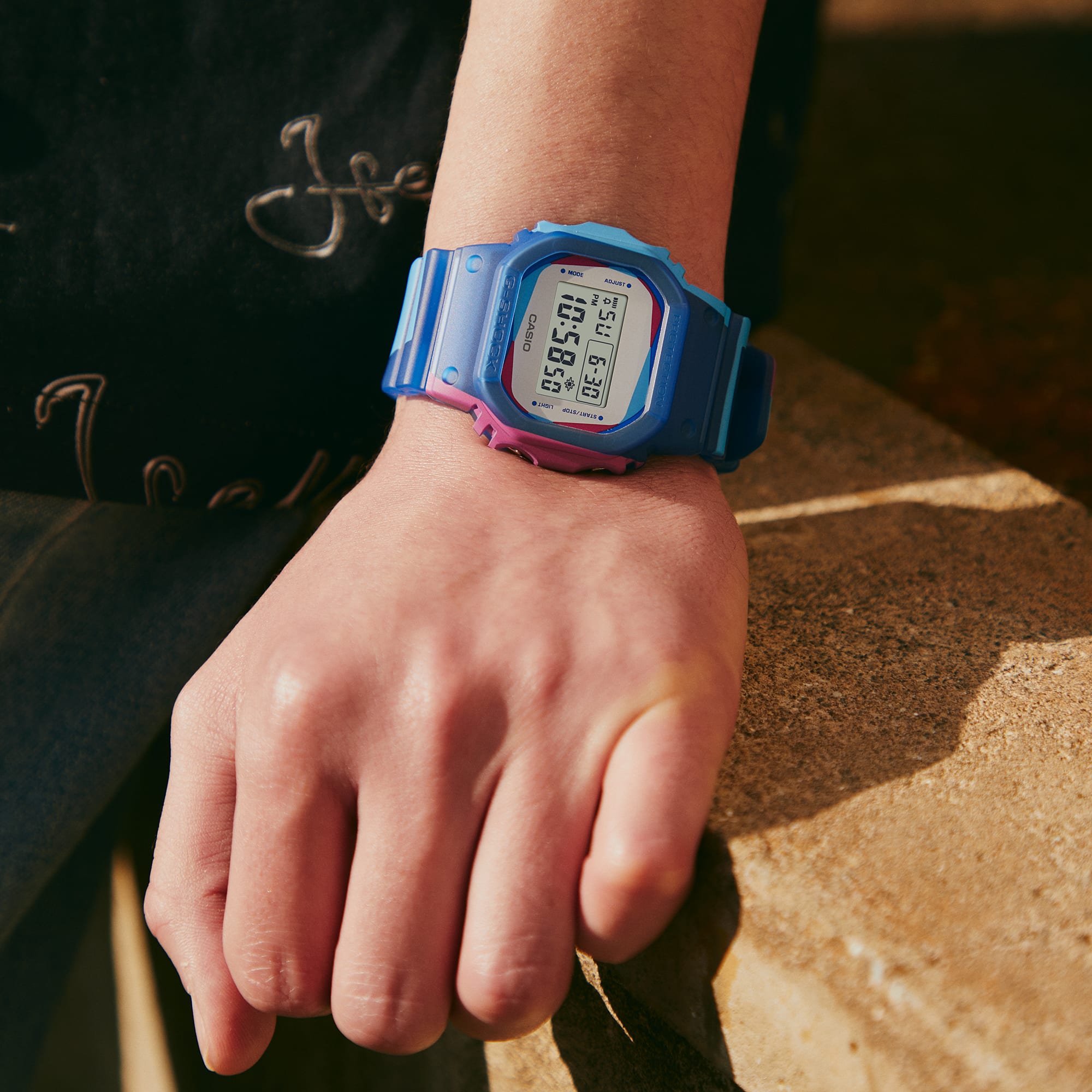 ساعة كاسيو G-SHOCK الرقمية، سلسلة DWE-5600