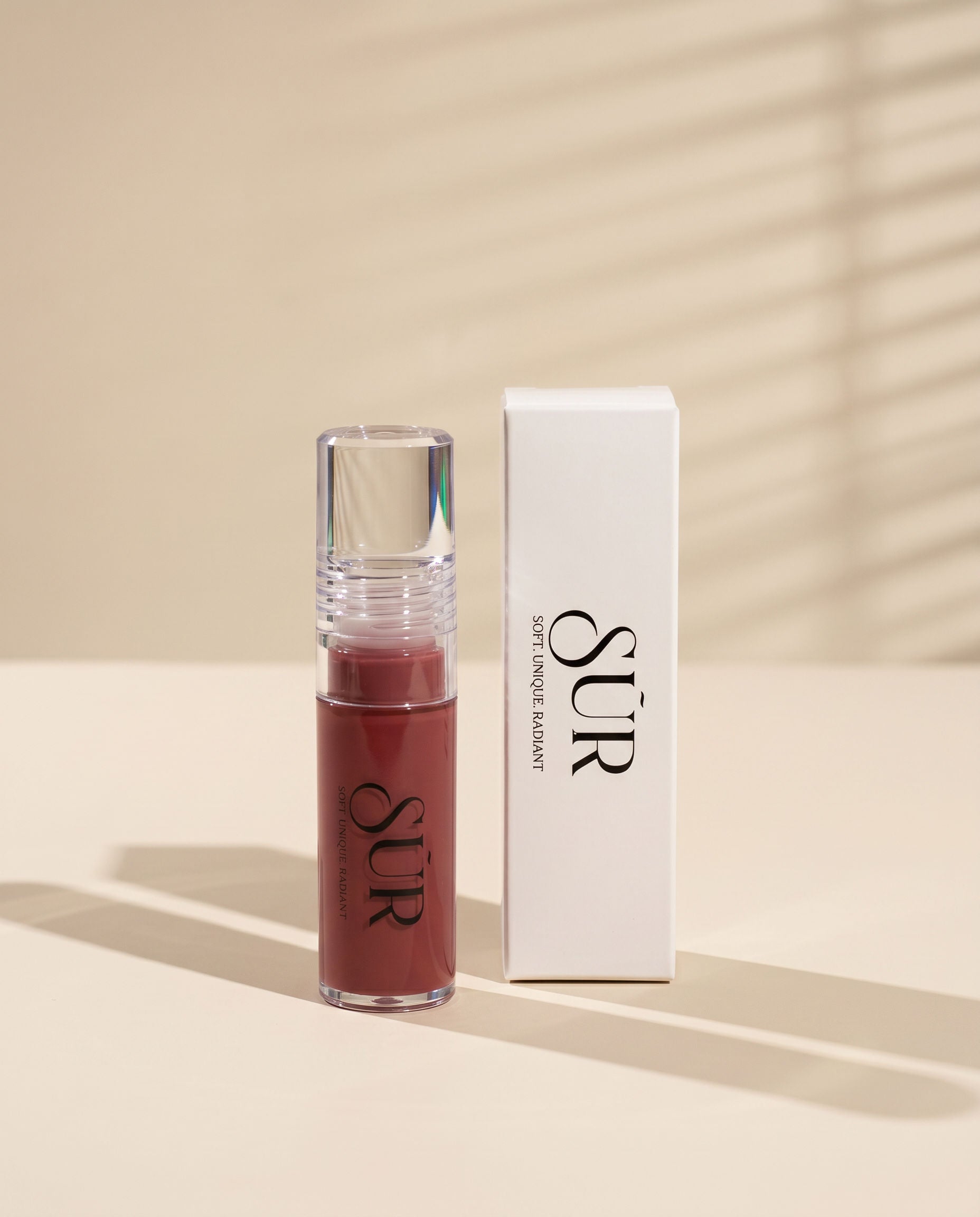SŨR Cherry Lip Oil