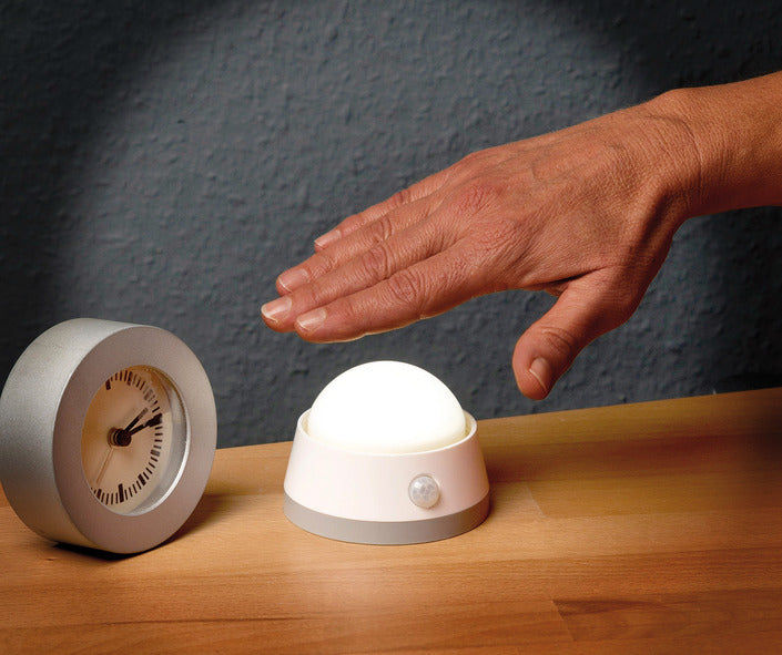 BRENNENSTUHL 1173290 Battery Led Nightlight,Twiligt Sensor,+3Aa