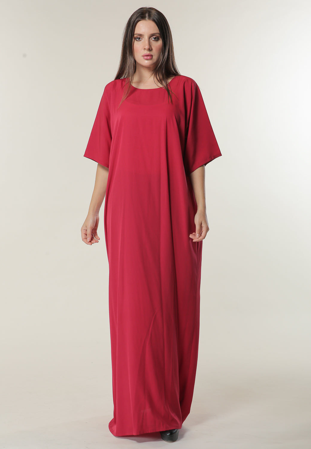 MOiSTREET Red Under Abaya