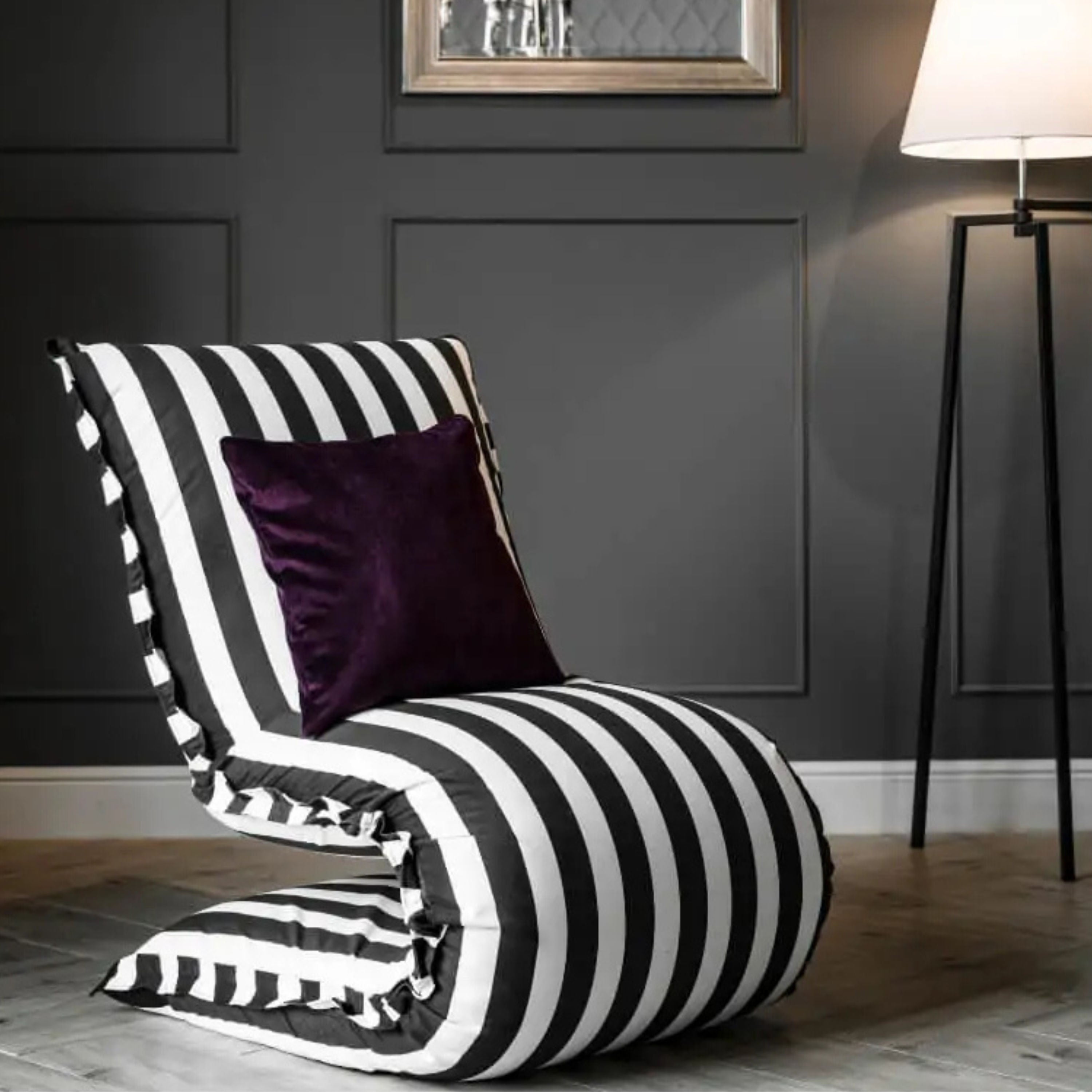 Sting Chair Without Arms