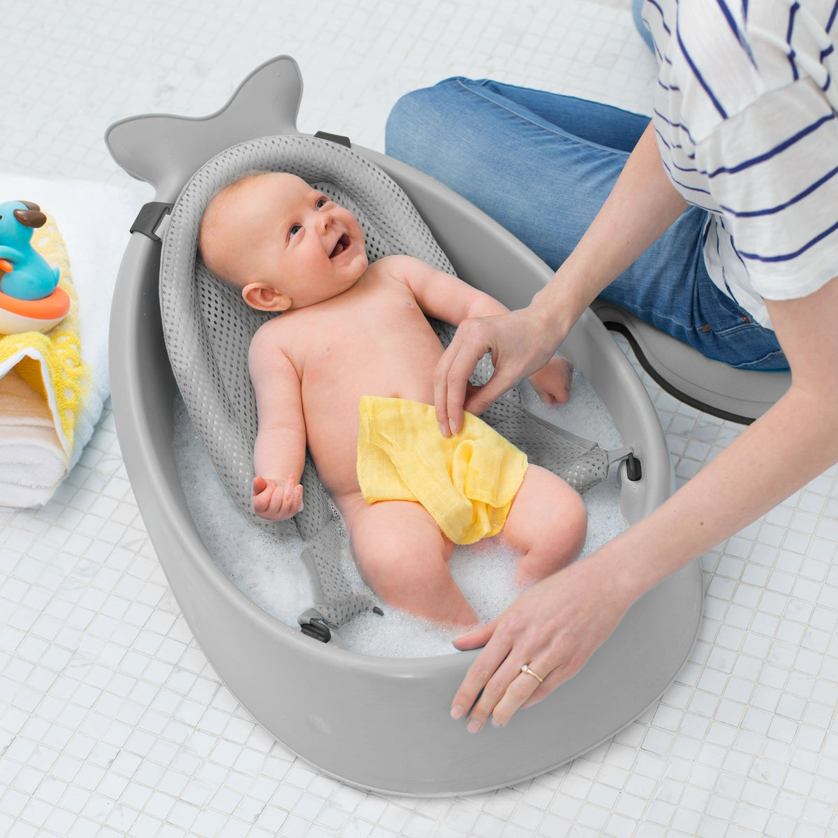 Skip Hop Moby Smart Sling 3-Stage Baby Bath Tub – Grey