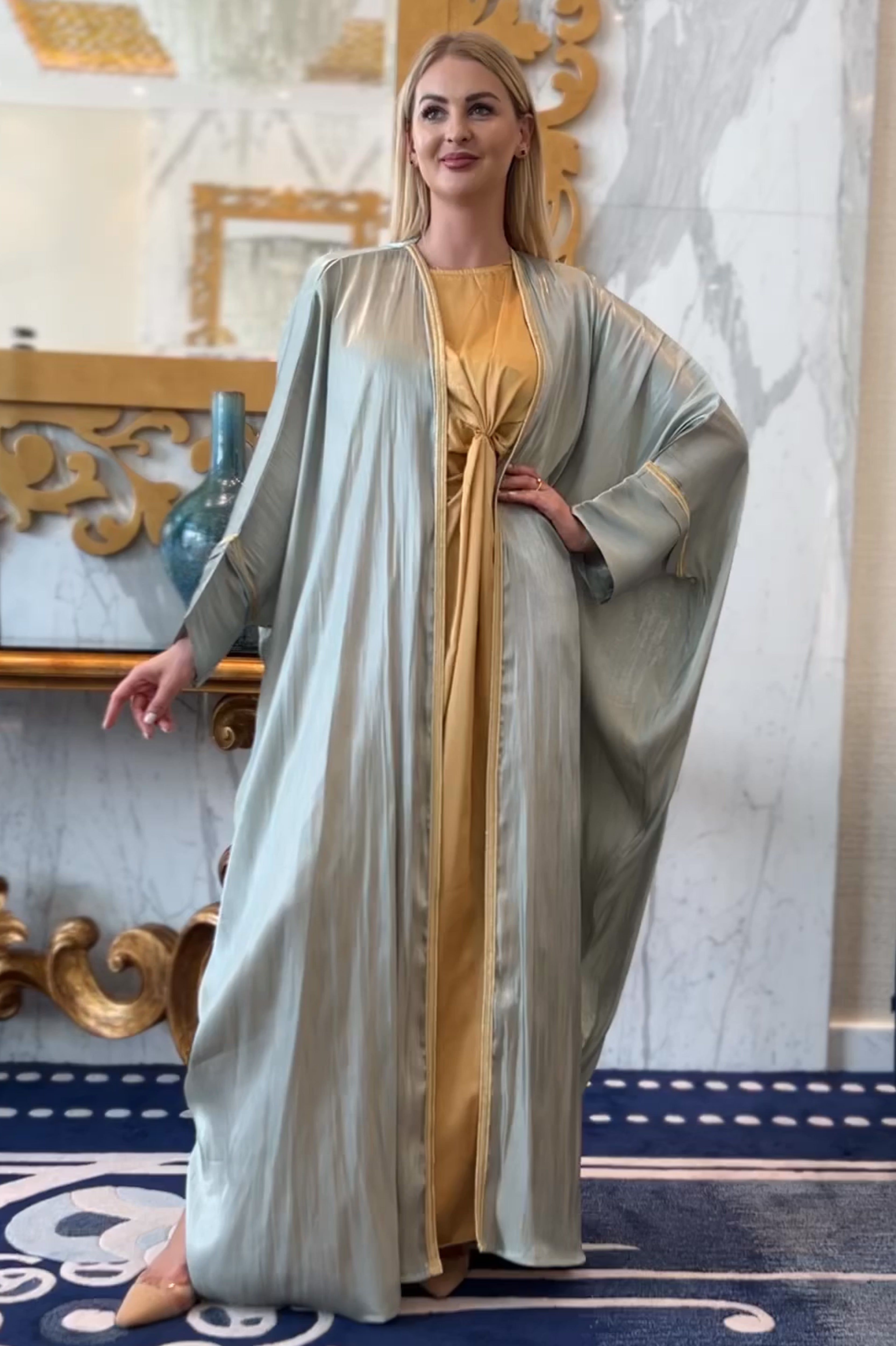 MOiSTREET Grey Rotana Shimmer Bhist Abaya Set