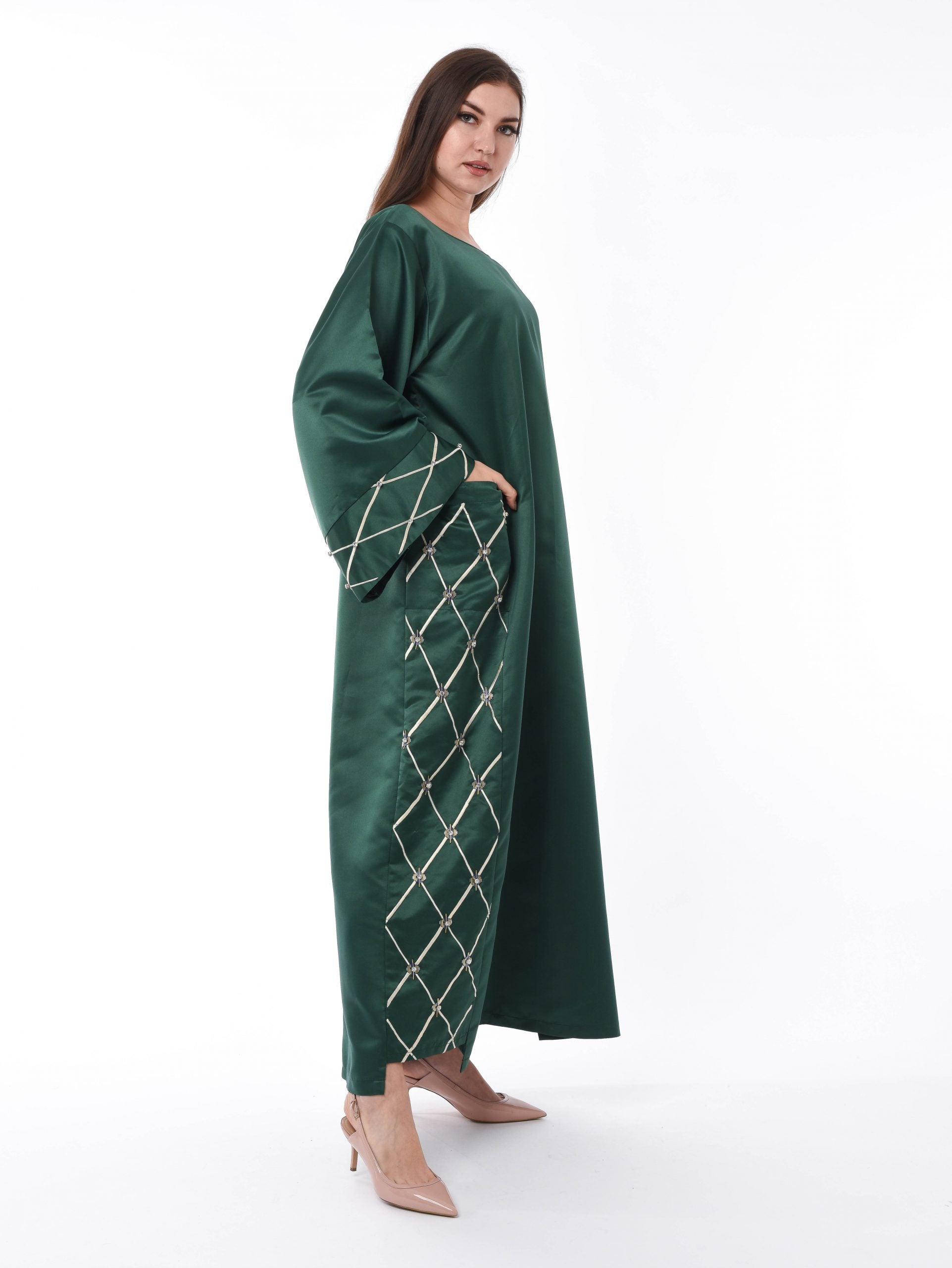 MOiSTREET Green Kaftan with Embroidery