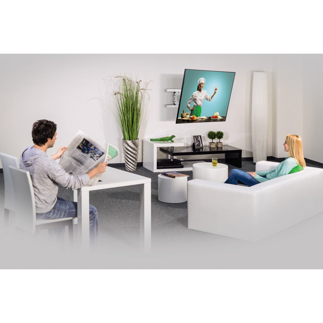 Hama 118626 FULLMOTION TV Wall Bracket, 5 Stars, 229 cm (90"), black/white