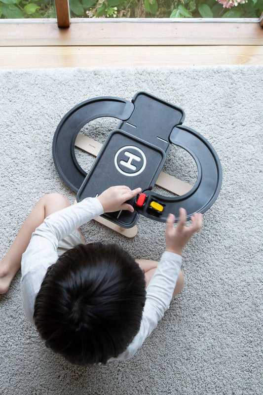Race N Play