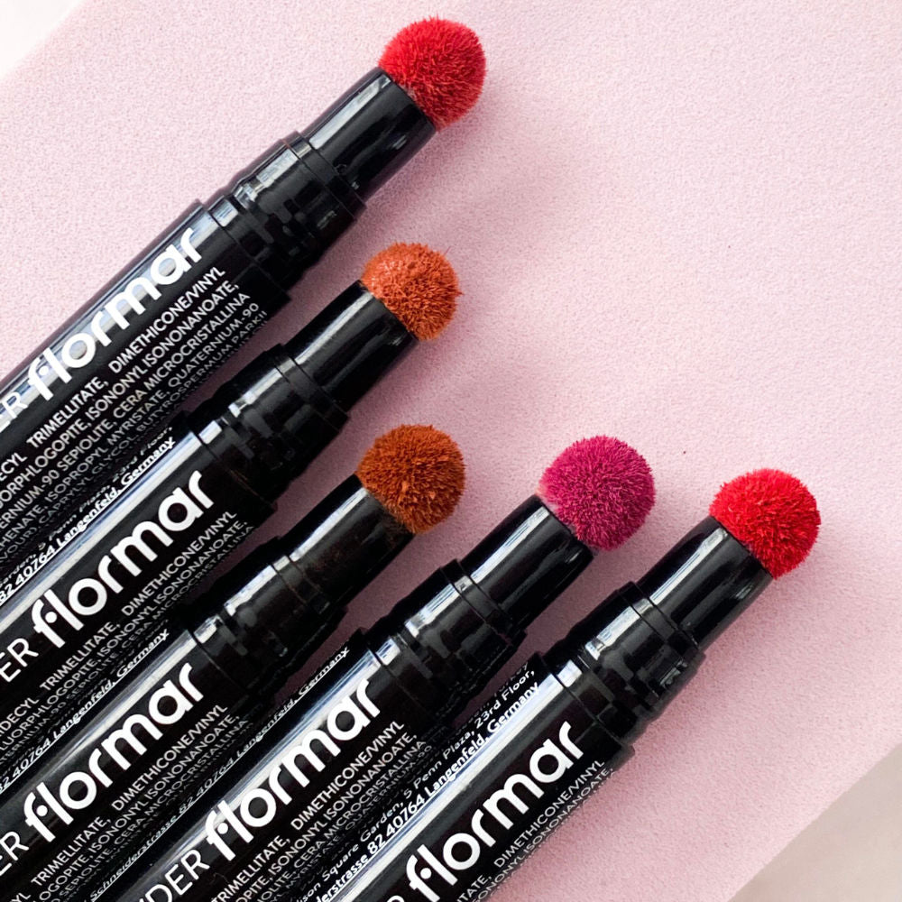 Lightweight Lip Powder